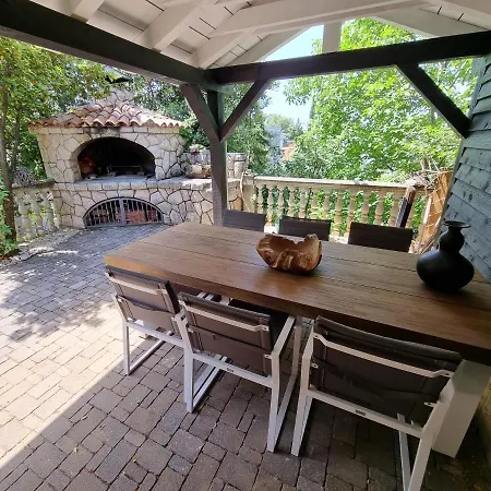 Vil With Terrace 아파트